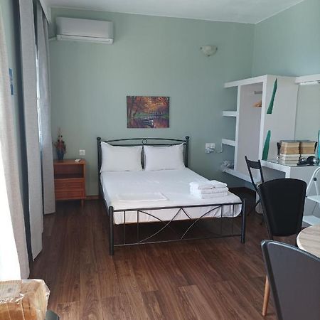 Beachfront Apartment Réthimno Kültér fotó
