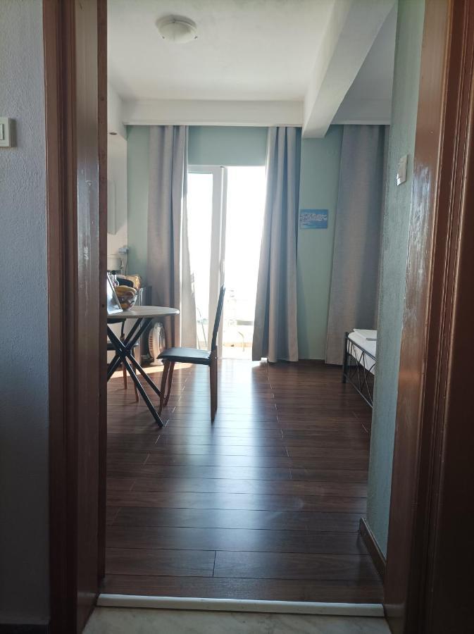 Beachfront Apartment Réthimno Kültér fotó